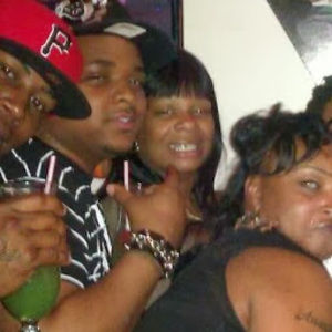 Meet your Posher, Dee